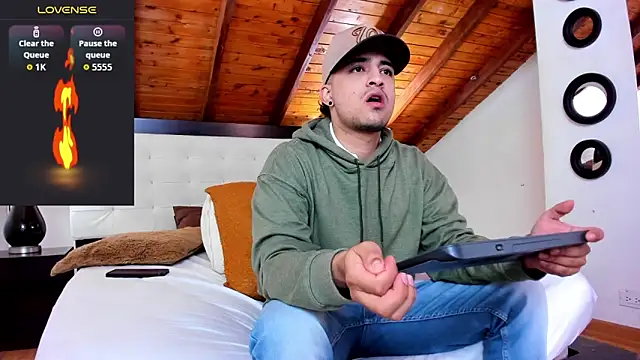 Sebastian Berne online show from October 13, 2025, 7:25 pm