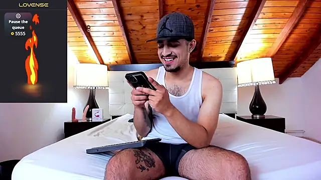 Sebastian Berne online show from November 28, 2025, 7:27 pm