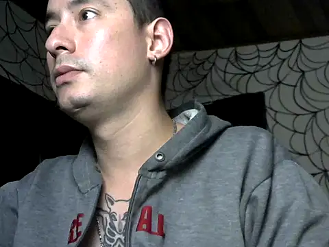 vampireathome online show from March 25, 2026, 5:35 am