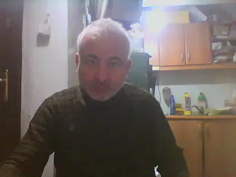 Snapshot of murat7888 chatting on February 28, 2025, 6:43 am murat7888 online show from February 28, 2025, 6:43 am