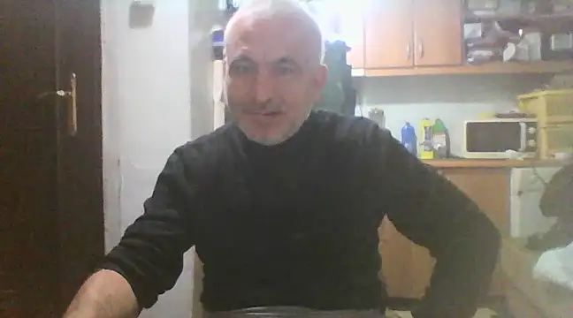 Snapshot of murat7888 chatting on March 7, 2025, 9:40 am murat7888 online show from March 7, 2025, 9:40 am