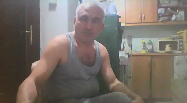 Snapshot of murat7888 chatting on March 11, 2025, 10:18 am murat7888 online show from March 11, 2025, 10:18 am