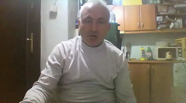 Snapshot of murat7888 chatting on March 12, 2025, 7:02 am murat7888 online show from March 12, 2025, 7:02 am