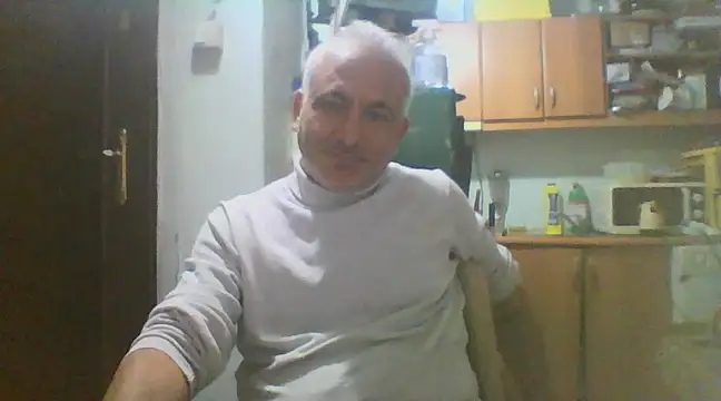 Snapshot of murat7888 chatting on March 12, 2025, 10:05 am murat7888 online show from March 12, 2025, 10:05 am