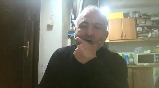 Snapshot of murat7888 chatting on March 19, 2025, 6:57 am murat7888 online show from March 19, 2025, 6:57 am