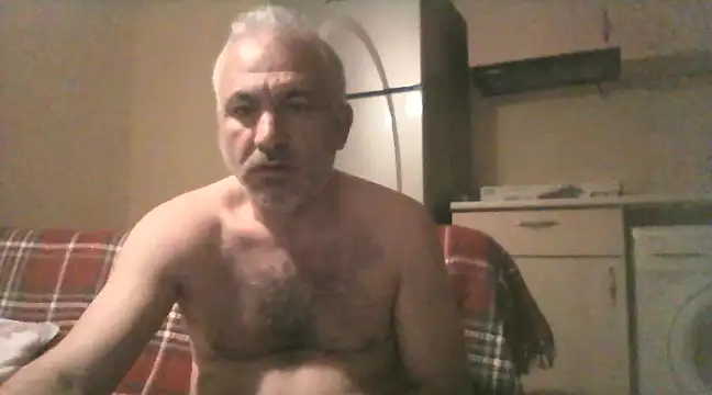 Snapshot of murat7888 chatting on March 20, 2025, 6:31 pm murat7888 online show from March 20, 2025, 6:31 pm