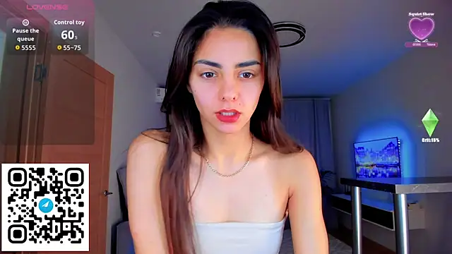 EmiliaZen online show from October 17, 2025, 5:48 pm