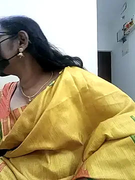 niiveditha online show from February 8, 2025, 7:05 pm