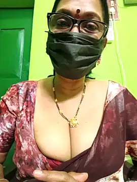 niiveditha online show from February 27, 2025, 4:21 pm