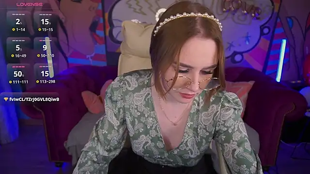 Snapshot of DivineJass chatting on March 13, 2025, 11:49 pm DivineJass online show from March 13, 2025, 11:49 pm