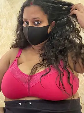 Snapshot of Yoursexy_cherry chatting on September 17, 2025, 7:43 am Yoursexy cherry online show from September 17, 2025, 7:43 am