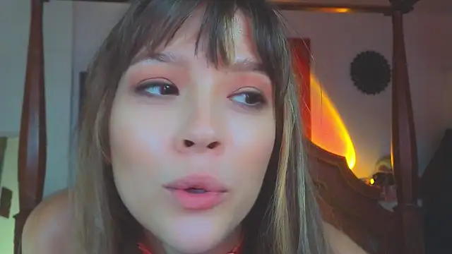 DemiDee online show from February 8, 2025, 9:46 am