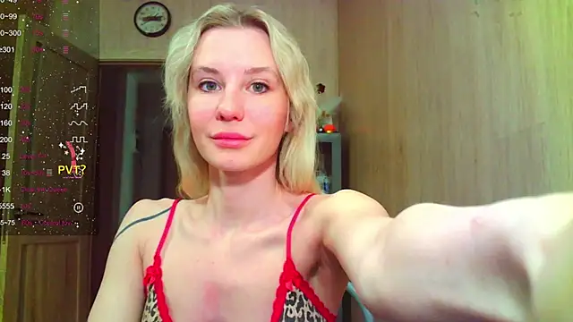 Caramel piegirl online show from April 13, 2026, 8:03 pm