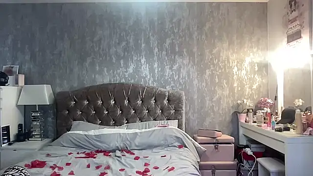 GemaJBusty online show from February 14, 2025, 1:08 pm