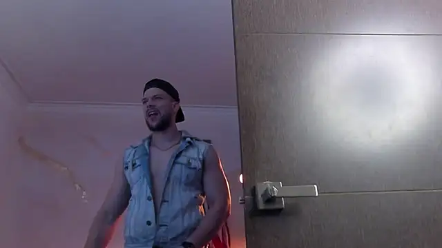 bakersboyssexys online show from February 6, 2026, 3:22 am