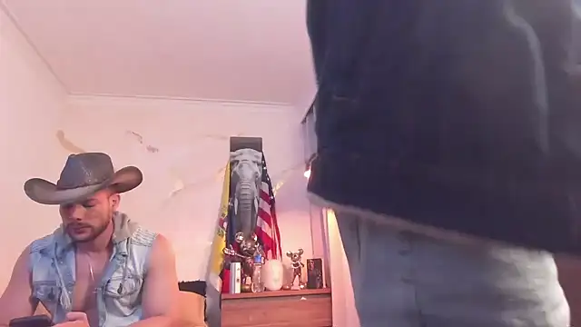 bakersboyssexys online show from March 16, 2026, 12:27 am