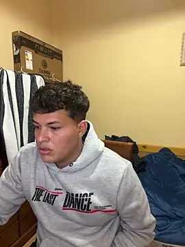 Snapshot of kjccuboy2000 chatting on February 6, 2025, 10:32 pm kjccuboy2000 online show from February 6, 2025, 10:32 pm