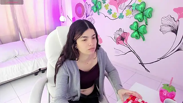 Isabela Fiorelli online show from March 26, 2026, 1:06 pm