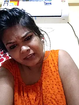 BOLDBEAUTY09 online show from February 8, 2025, 2:26 am