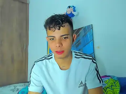 Alessandro 1610 online show from March 14, 2025, 12:10 am