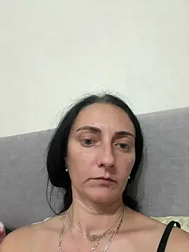 Miroslava1247 online show from May 29, 2026, 8:40 pm