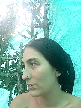 single mother indecent online show from November 24, 2025, 4:18 pm