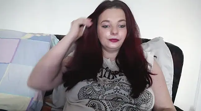 caty33 online show from February 18, 2025, 8:59 am