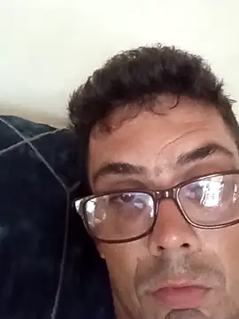 Snapshot of Invisibledickman chatting on February 12, 2026, 7:47 am Invisibledickman online show from February 12, 2026, 7:47 am