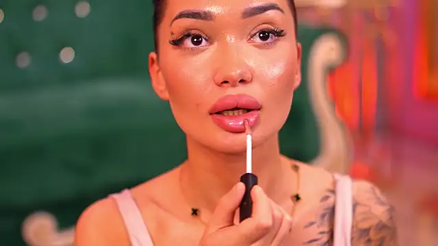 SashaFerrera online show from February 21, 2025, 1:11 am