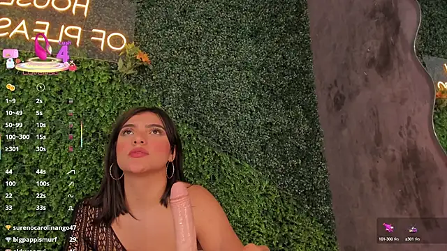 Snapshot of emmiily_z chatting on March 9, 2025, 7:12 am emmiily z online show from March 9, 2025, 7:12 am