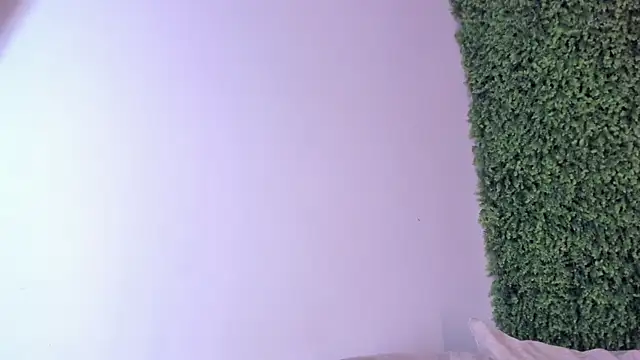 Snapshot of emmiily_z chatting on March 22, 2025, 2:16 am emmiily z online show from March 22, 2025, 2:16 am