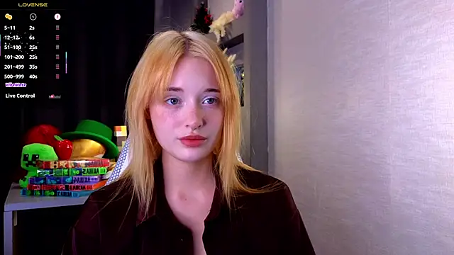Snapshot of Hisoka_akerley chatting on September 26, 2025, 5:17 pm Hisoka akerley online show from September 26, 2025, 5:17 pm