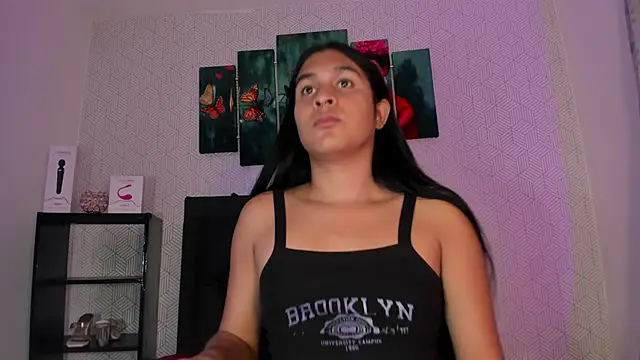 Selena fox7 online show from September 30, 2025, 3:33 am