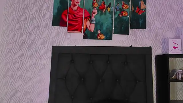 Selena fox7 online show from October 18, 2025, 4:37 am