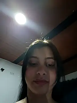 CHLOE ISABELL online show from November 15, 2025, 3:48 am