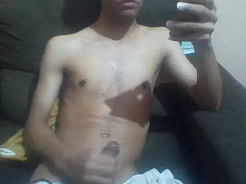 Snapshot of 999999m chatting on February 3, 2026, 11:10 pm 999999m online show from February 3, 2026, 11:10 pm