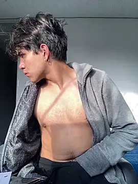 Snapshot of shadowsofgarden chatting on February 7, 2026, 9:51 pm shadowsofgarden online show from February 7, 2026, 9:51 pm