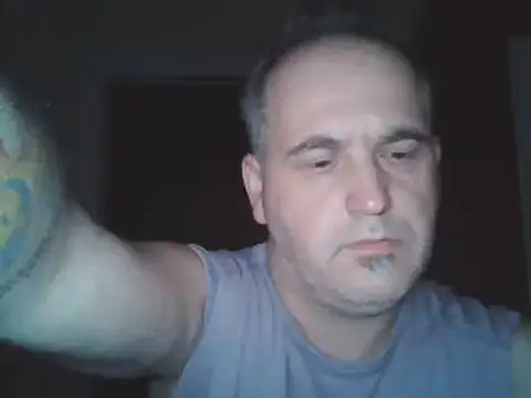 Snapshot of Szolga10 chatting on September 23, 2025, 5:16 pm Szolga10 online show from September 23, 2025, 5:16 pm