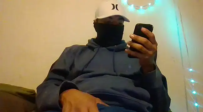 Snapshot of el_muchacho16 chatting on February 28, 2025, 9:47 am el muchacho16 online show from February 28, 2025, 9:47 am