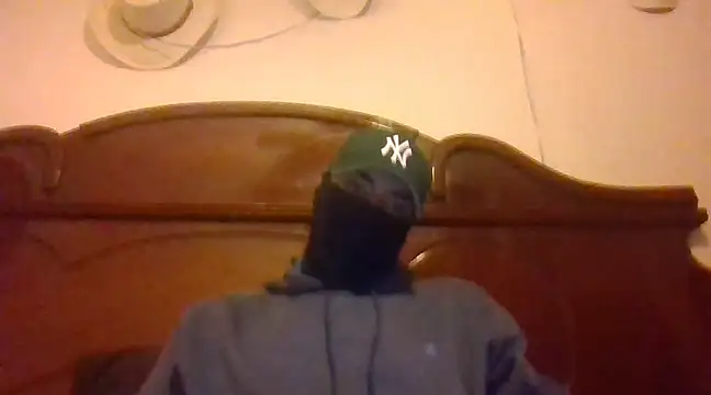 Snapshot of el_muchacho16 chatting on March 8, 2025, 10:32 am el muchacho16 online show from March 8, 2025, 10:32 am