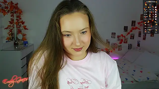 EmilyxxGraces online show from October 2, 2025, 9:33 pm