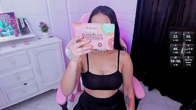 Nyx Blackmoon online show from September 15, 2025, 3:01 pm