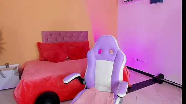 cristal crossfitx online show from November 8, 2025, 10:26 am