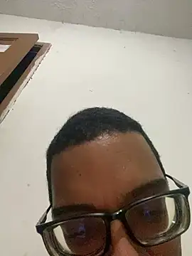 Snapshot of Diegodelicia chatting on May 11, 2026, 3:23 am Diegodelicia online show from May 11, 2026, 3:23 am