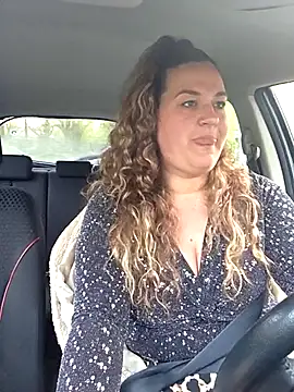 justtess online show from April 19, 2026, 5:07 am