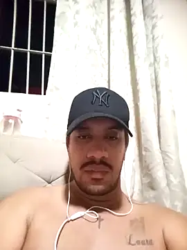 TonnyMoreno online show from February 19, 2025, 6:44 am