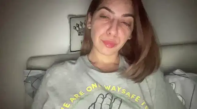 sarrah rossy online show from March 11, 2025, 11:37 pm