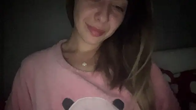 sarrah rossy online show from November 4, 2025, 9:25 pm