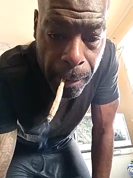 Snapshot of birdg chatting on February 22, 2026, 2:04 pm birdg online show from February 22, 2026, 2:04 pm