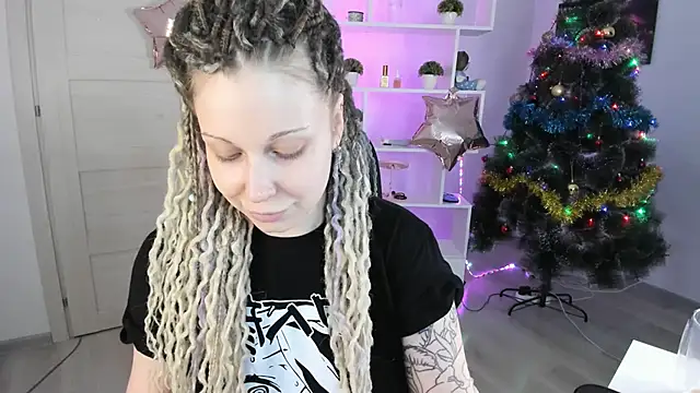 HoneySallyMoore online show from December 21, 2024, 4:52 am